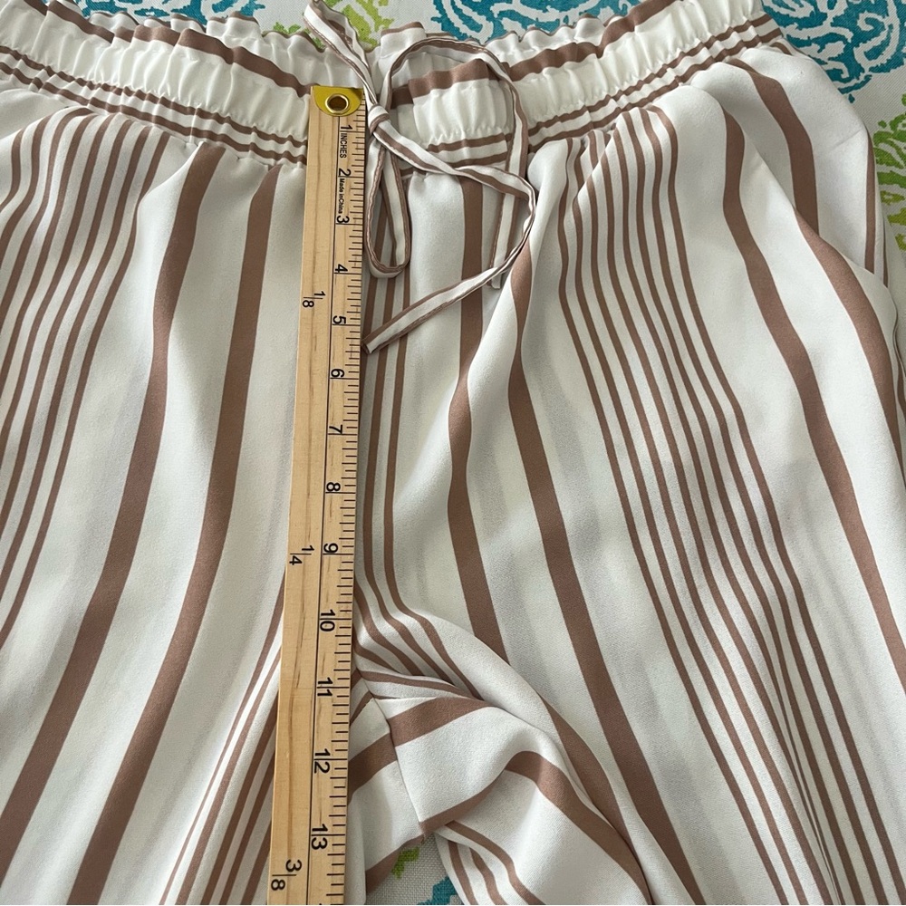 NYCC Striped Boho Tapered Pants L Neutral White Tan Coastal - Picture 8 of 9